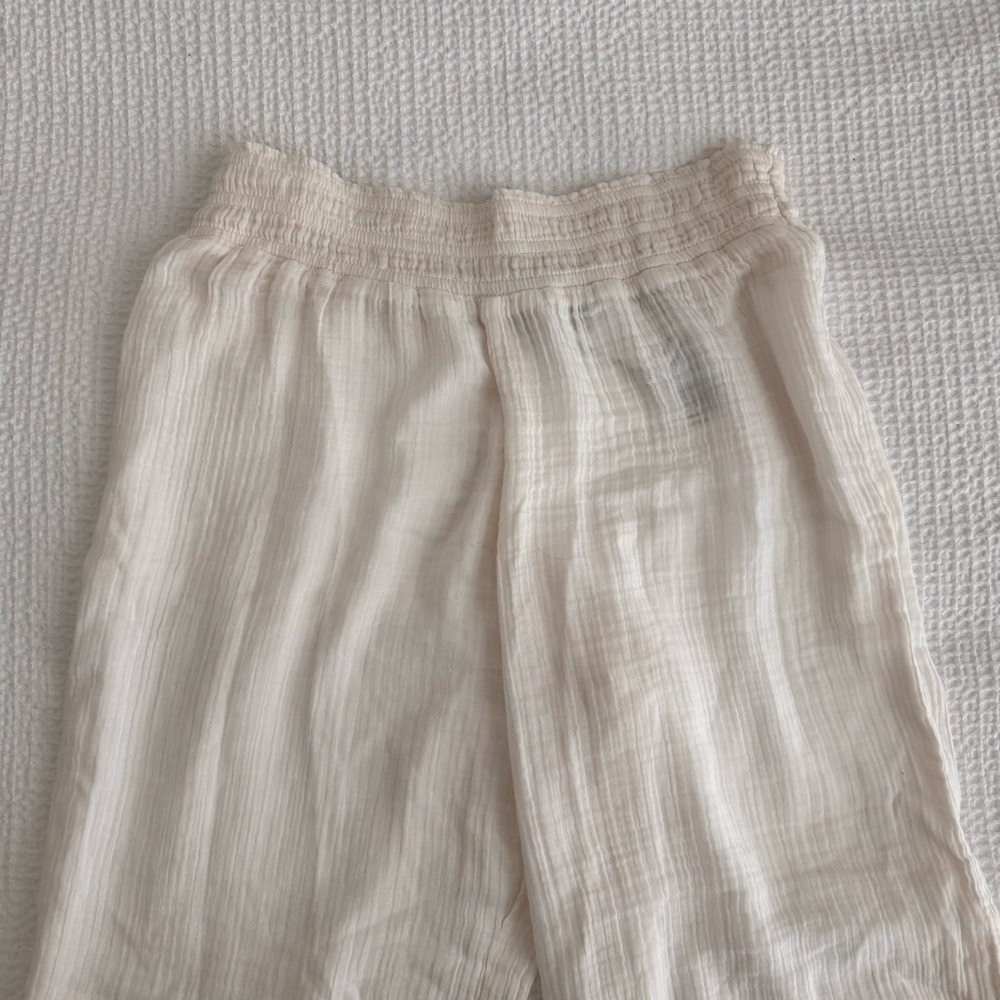 NWT Abercrombie Gauzy Swim Cover Up Bottoms - Size Large Short